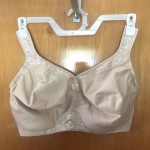 Glamorise Magic Lift Bra